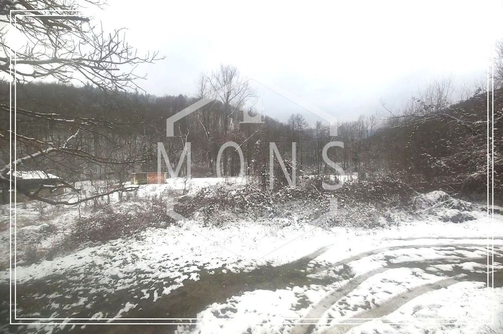 Парцел в Габрово-Велчевци площ 2700 цена 59500