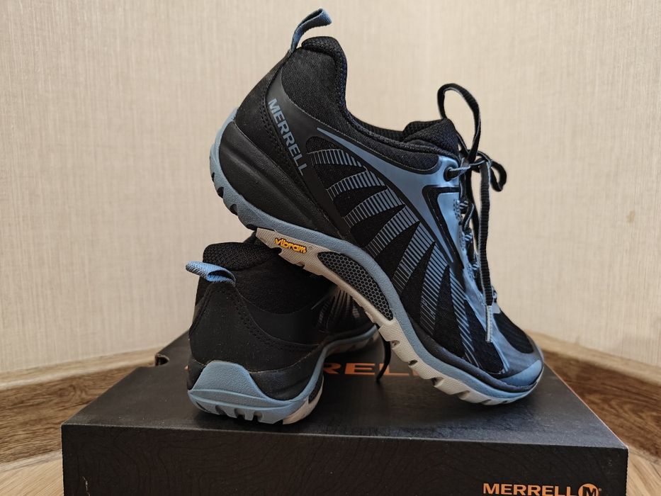 Кросовки MERRELL. Размер 37.5. Вьетнам