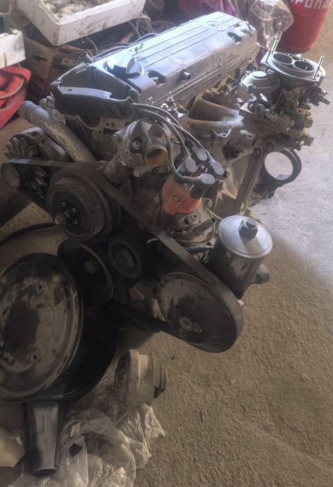 Двигатель М102 мерседес 2.3 объём w124