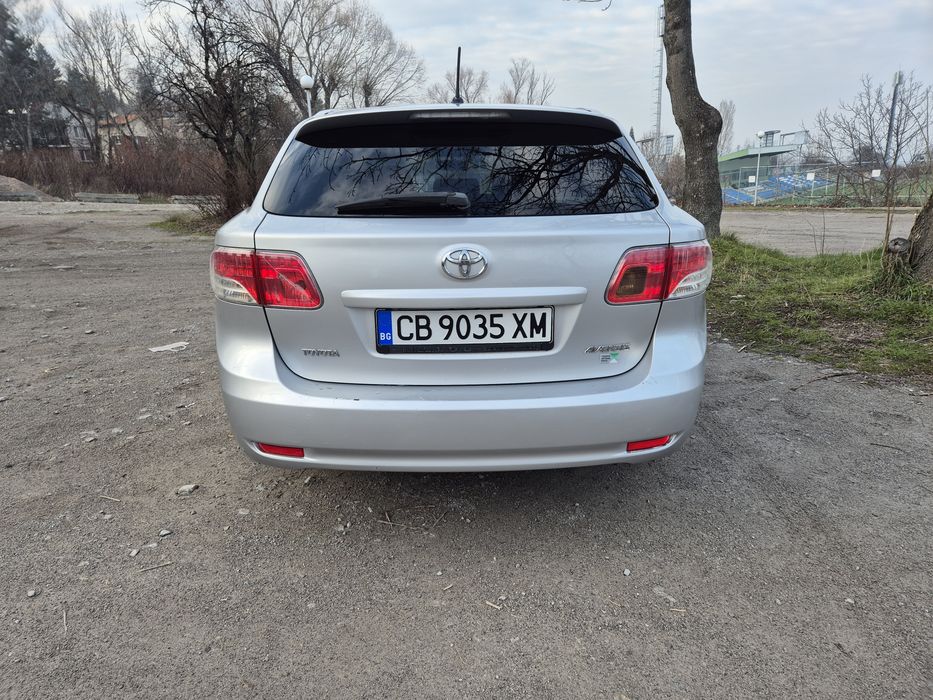 Тойота Avensis 2,2 D, 150 конски сили