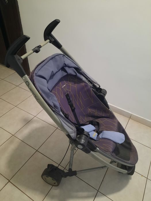 Детская прогулочная коляска