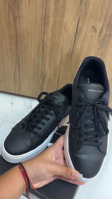 Armani Exchange маратонки