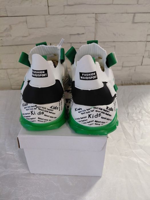 Adidași Guess 37,40‼️