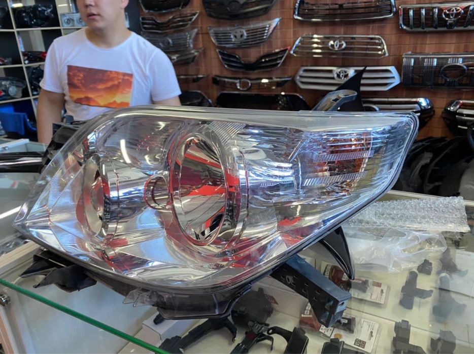 Фары Toyota Land Cruiser Prado 150