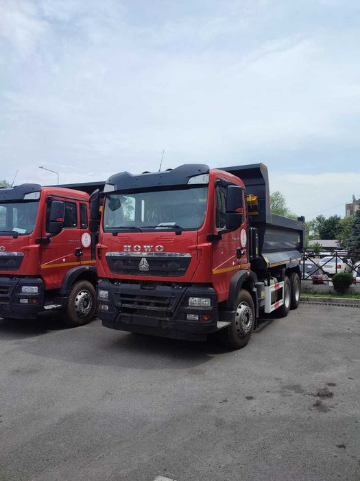 Самосвал Howo 15 тонн