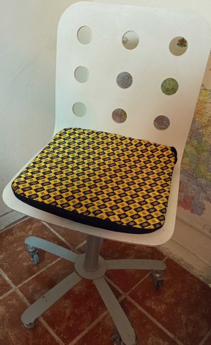 Офис работен стол