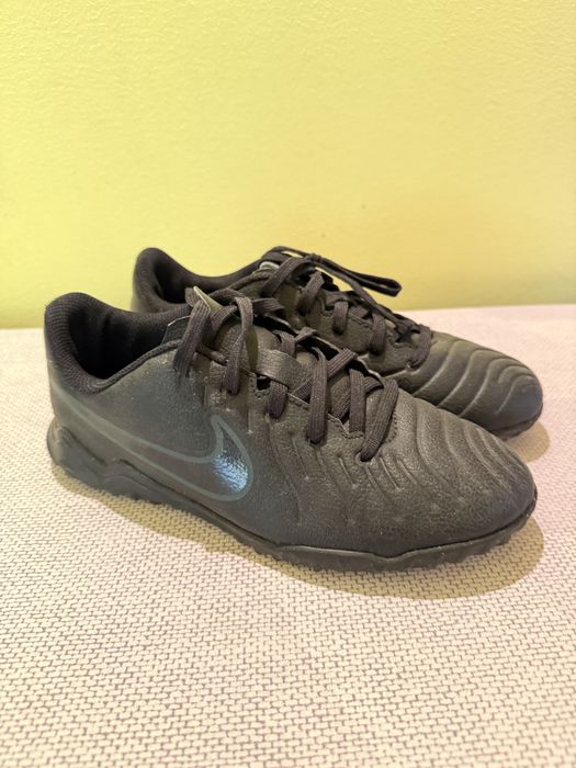 Adidasi sintetic Nike Tiempo