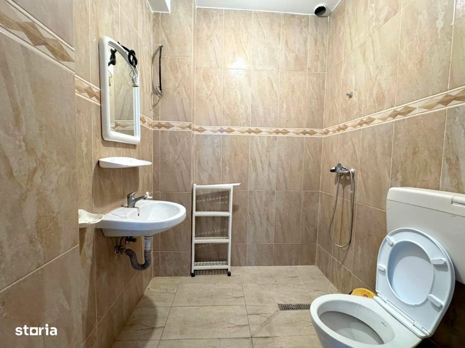 Casa noua 4 camere Vladimirescu Via Carmina prima utilizare