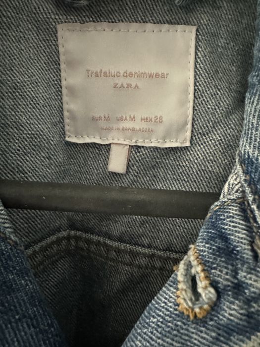 Jacheta de blugi Zara