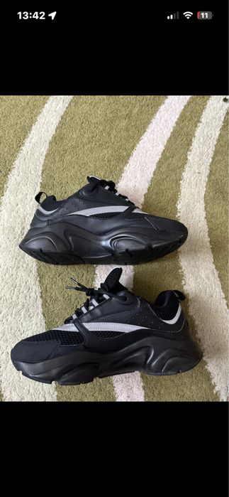 Adidasi b 22 cu 3 folosire
