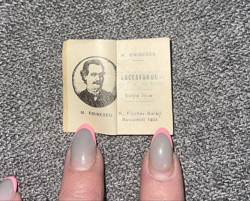Miniatură rară -M.Eminescu, Luceafărul",Ediția III-a, format LILIPUT