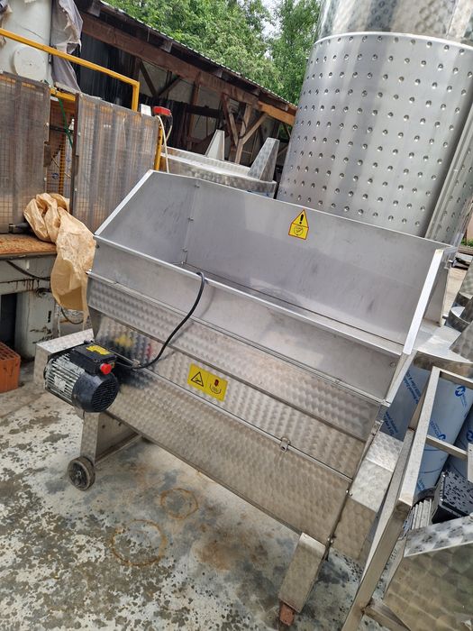Desciorchinator/ Zdrobitor Inox 2,3,5 t/h