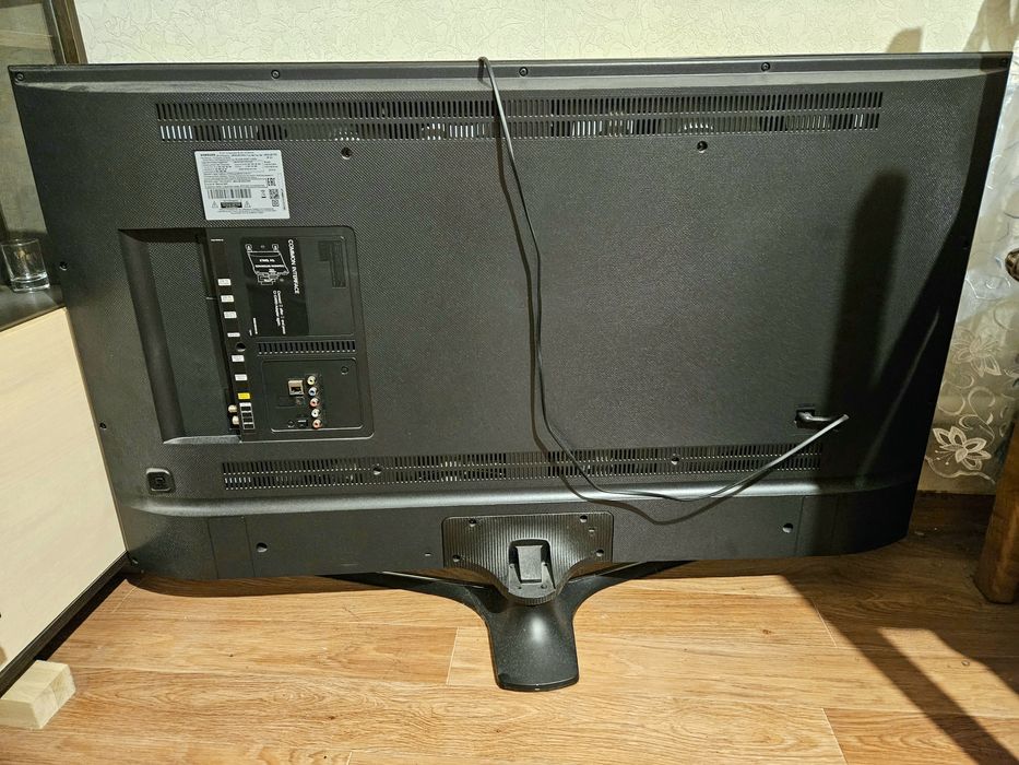 Продам телевизор Samsung