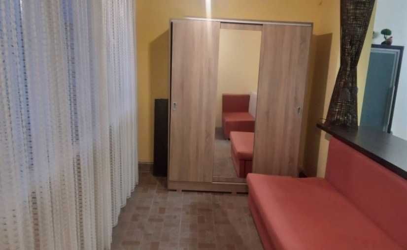 Дава се под наем Двустаен апартамент в Бургас, Меден рудник - зона А - 80 кв.м за 200 € - Снимка #9