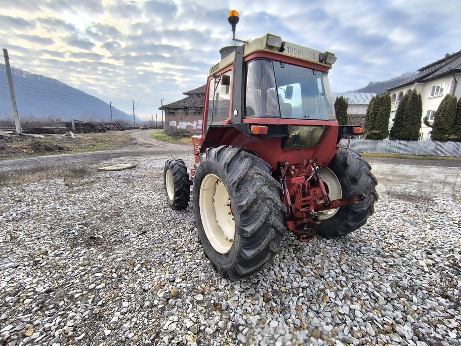 Tractor Case International 845xp, 4x4 cu reductor+inversor, 85 cp/Fiat