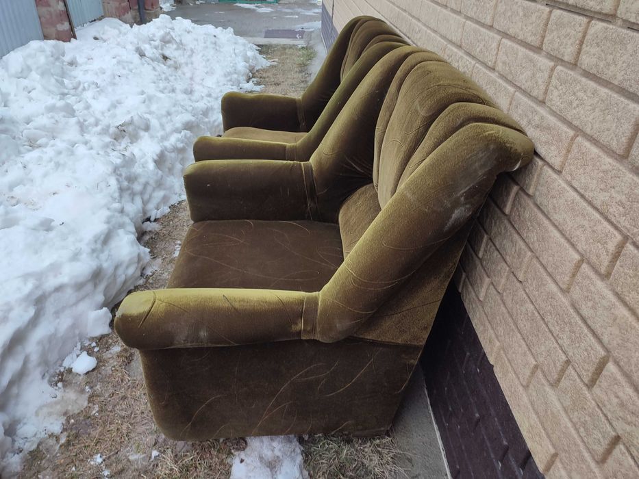 Продам Диван с 2креслом