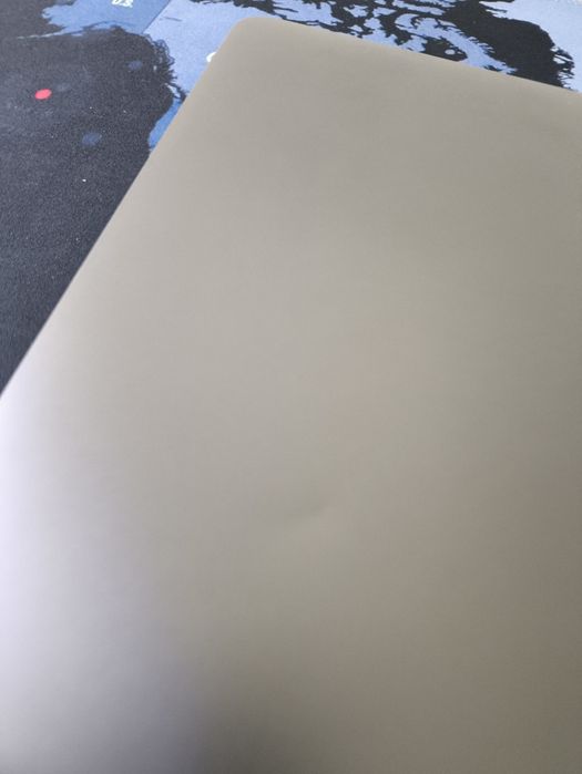 MacBook air m1 8/256 silver