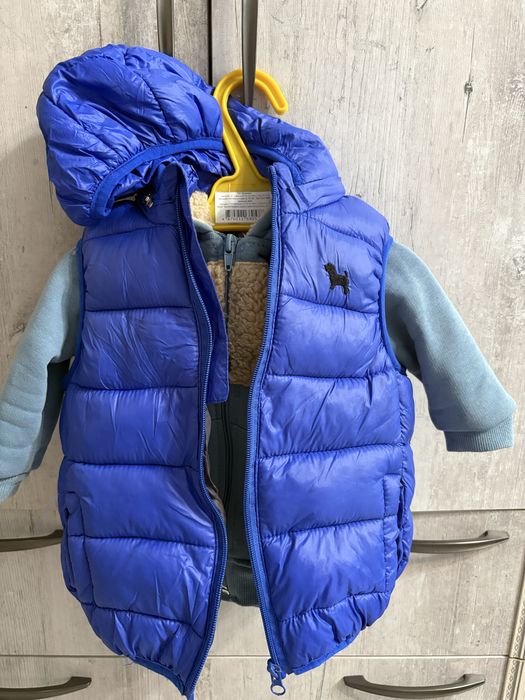 Продам детские верхние вещи