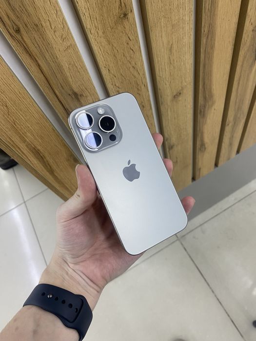 Срочно продаю iPhone 15 PRO 256/91%