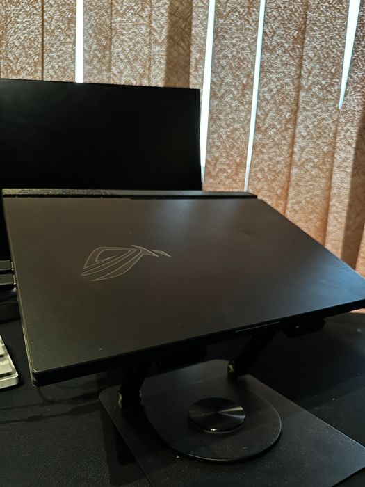 ASUS ROG Strix G15 G513RM/ 300 hz / Ryzen 7 6800H / RTX 3060 / 16GB / 1TB SSD /