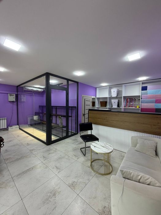 Boz bozor birimchi liniya 57m2 yaxshi remont tayor bizsen arendator bo