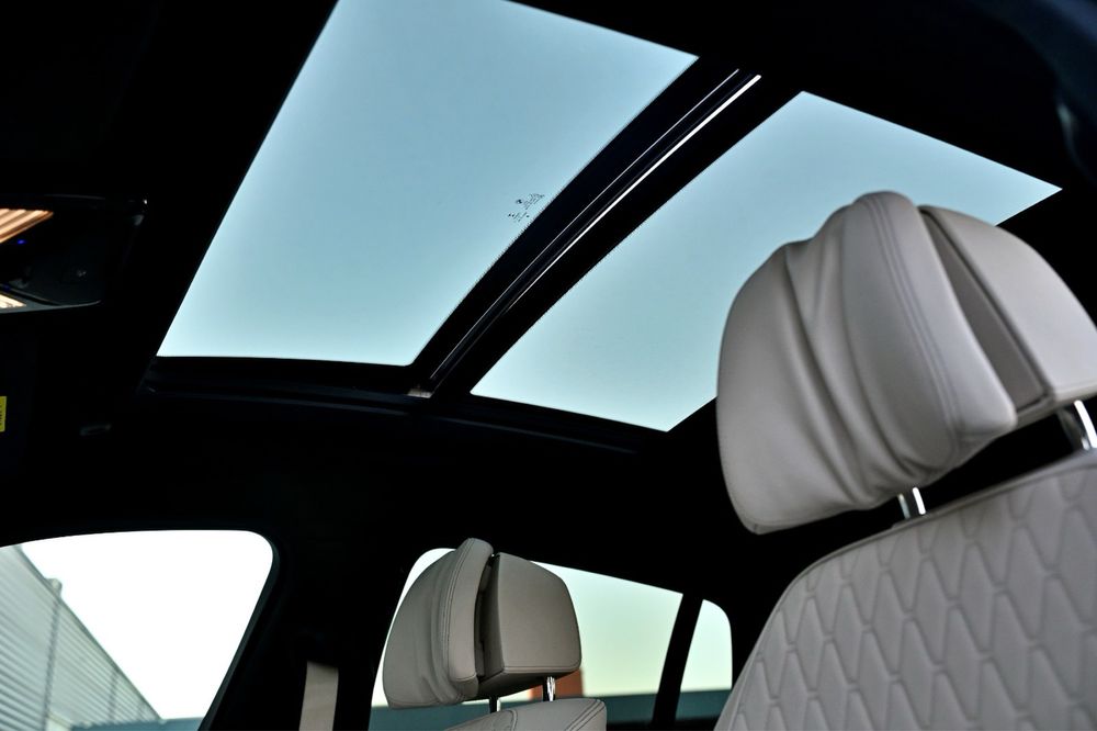 BMW X6 M pachet km reali Individual fara daune!!!