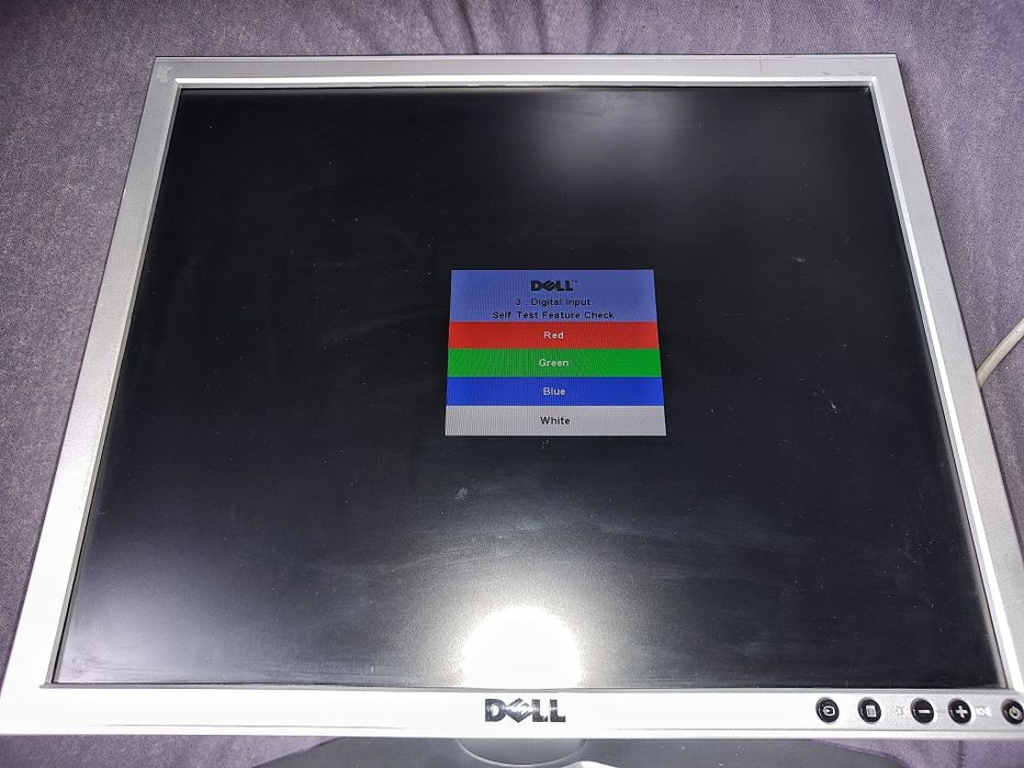 Dell 1908FPB монитор
