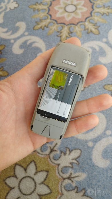Nokia 1100 sotiladi rodnoy