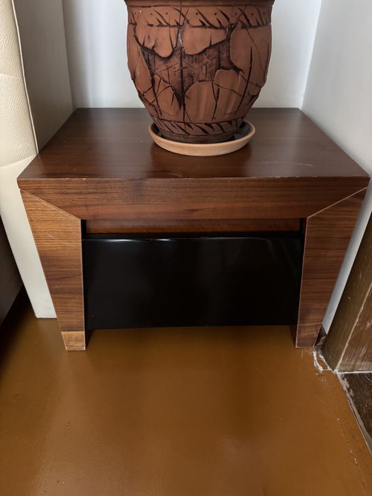 Продам спальный гарнитур