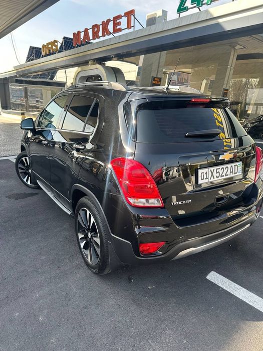 Трекер 1 LTZ PREMIER 2020 йил сотилади