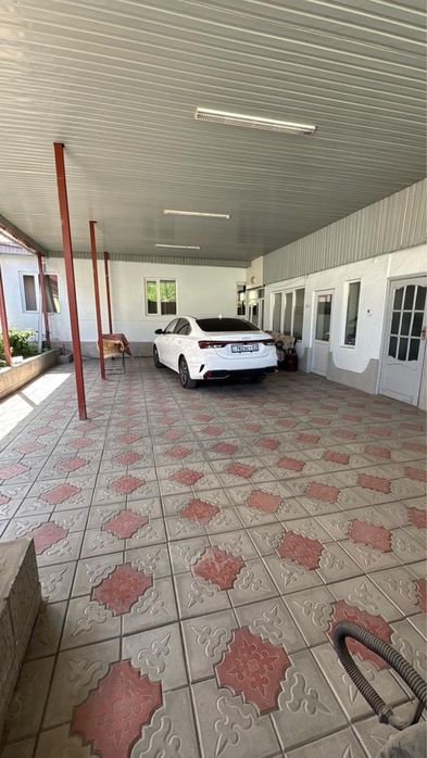 Продается дом с участком