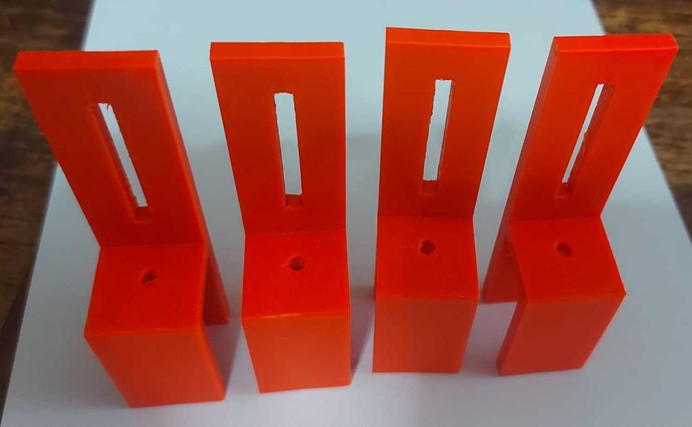 Sablon mobila din plastic dur asemanator U-scribe