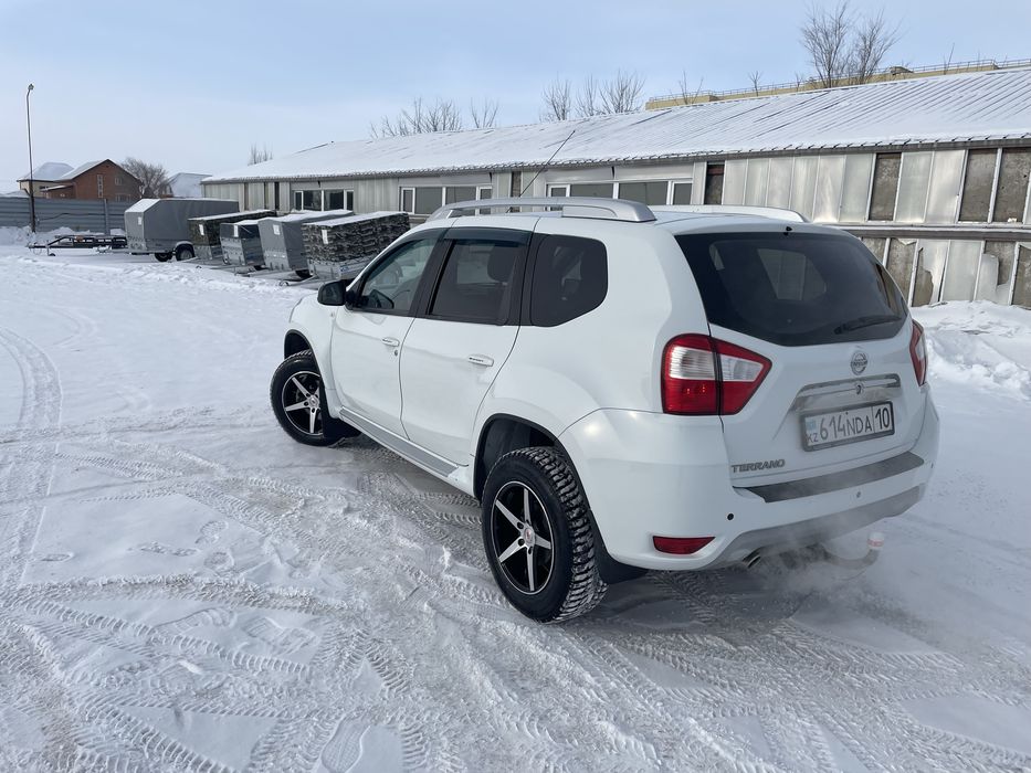 Продам ниссана срочно