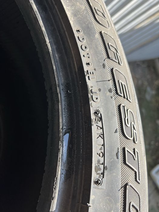 Шины зимние Bridgestone 285/50/R20