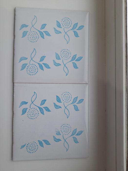 Плитка керамическая, глянцевая