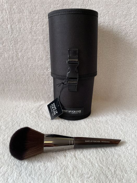 Четка за хайлайтър пудра сенки руж очна линия Sephora MUFE Too Faced