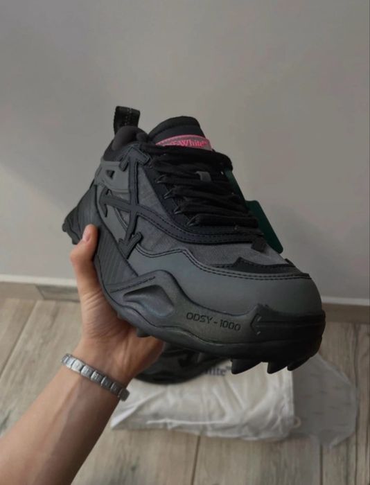Adidasi Off White Odsy 1000