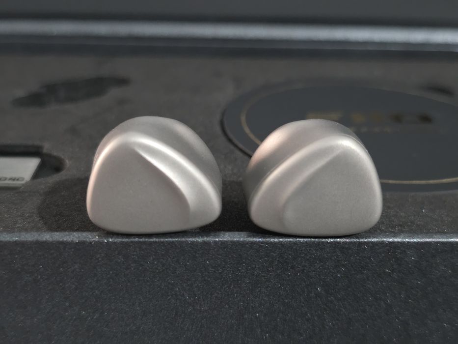 Casti IEM Fiio FX17 titan