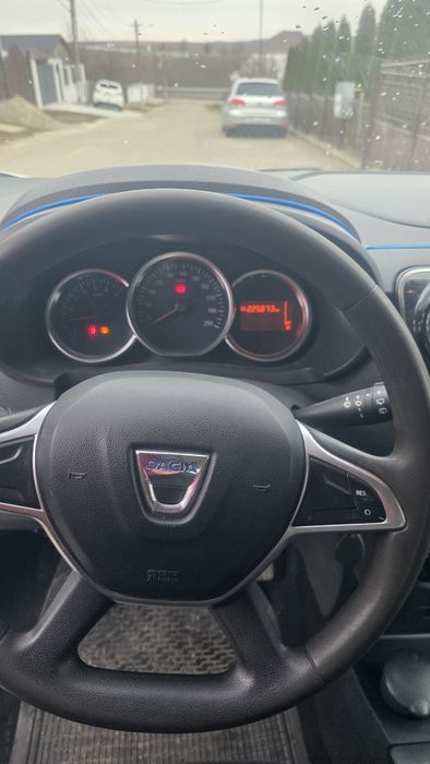 Dacia Lodgy model 2018 7 locuri