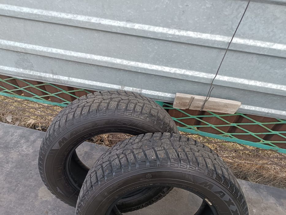 Продам зимние шины