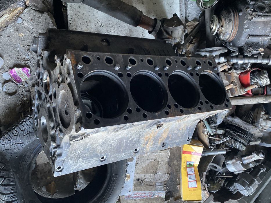 Запчасти Камаз , разбор Камаз, Коробка , редуктор, кардан.