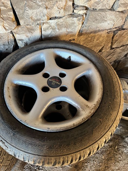 Джанти с гуми 4х100