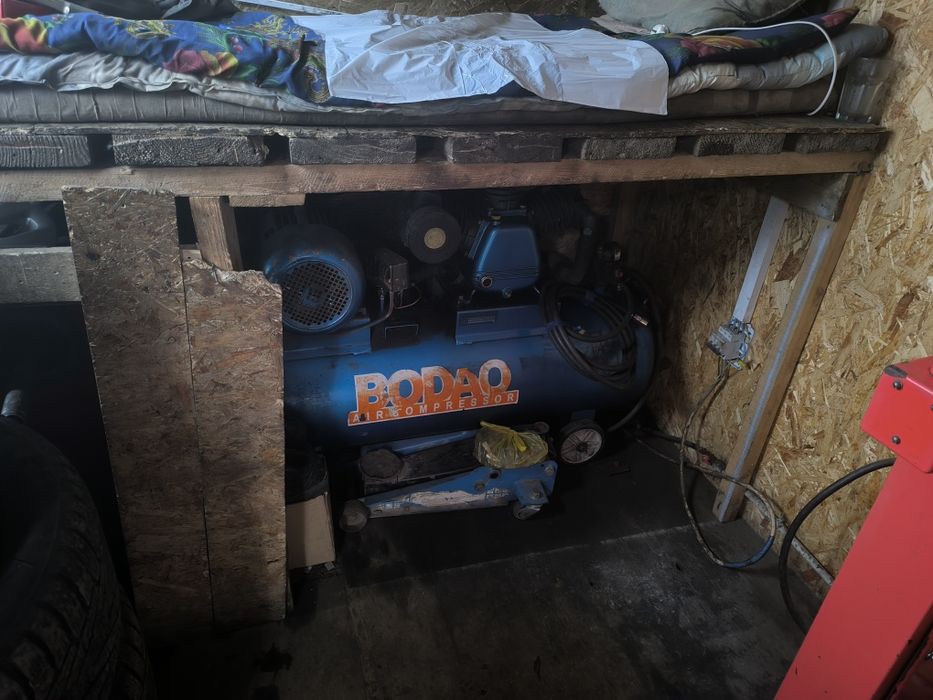 Шиномонтаж продается