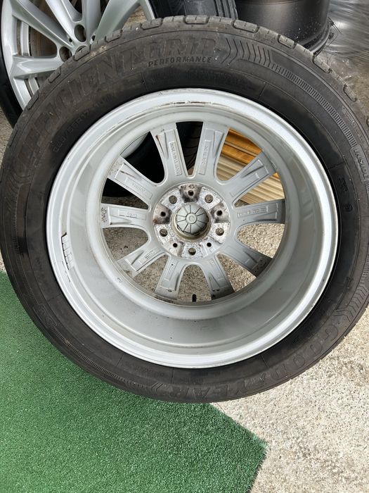 5x120 17 за vw transporter T5 T6 със летни гуми goodyear