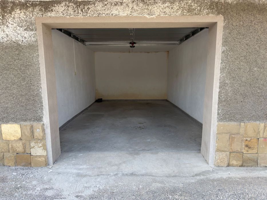 Продава се Гараж / Паркомясто в Трявна - 20 кв.м за 4 €/кв.м - Снимка #1