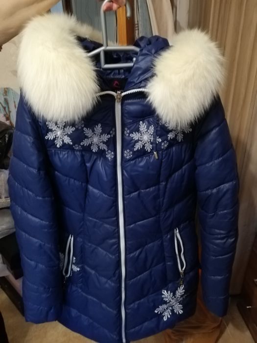 Зимние пуховики и куртки