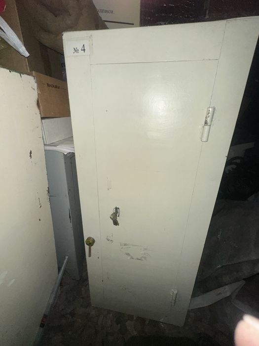 Продаю металлические сейфы