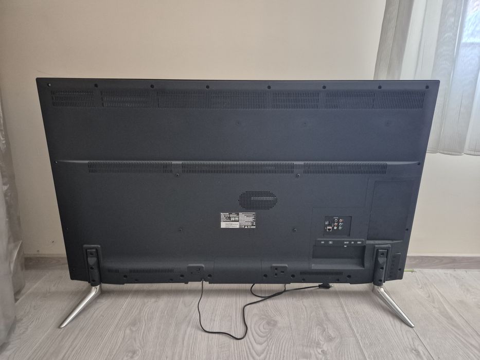 55' Panasonic TX-55CX400E