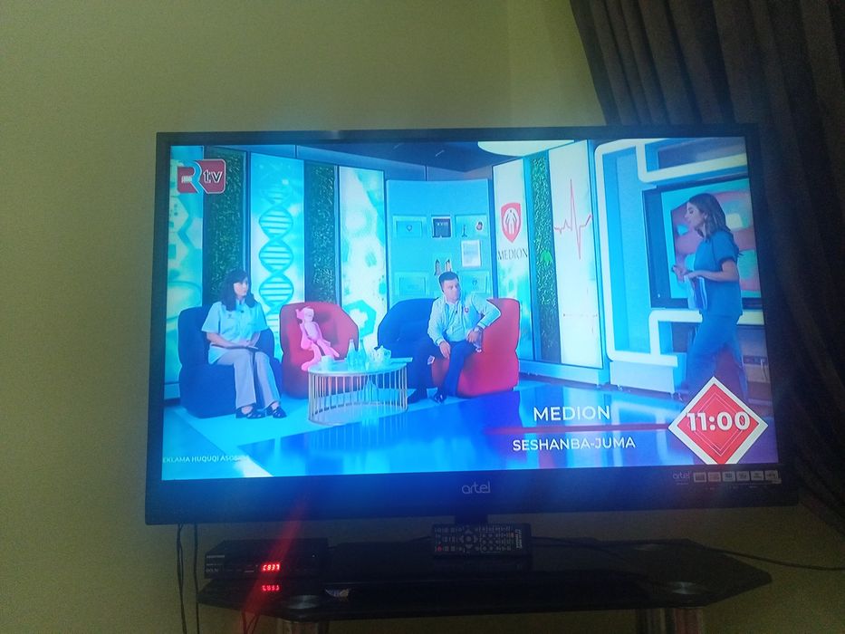 Artel televizor.