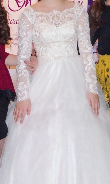 Продам шикарное свадебное платье